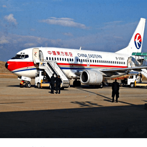 首都空运航空快运业稳步发展的原因是什么？